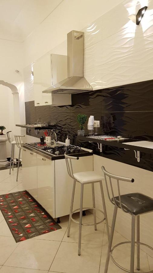 Heart Of Naples Apartment Екстериор снимка