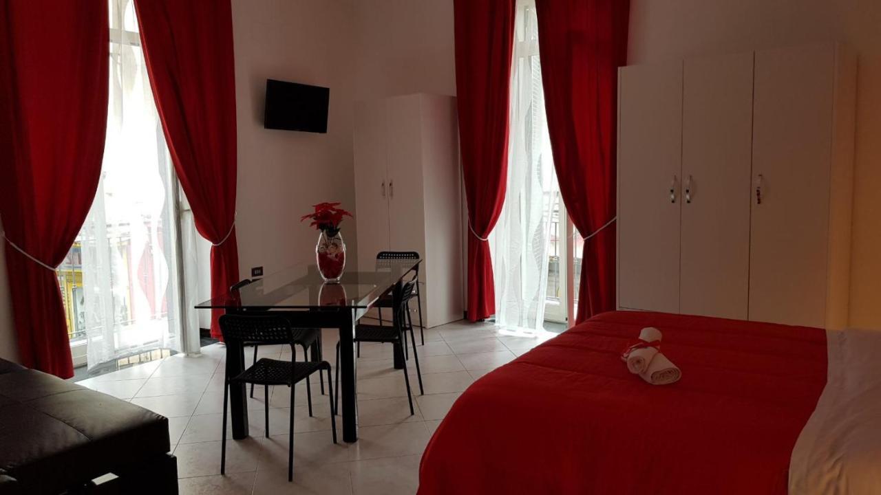 Heart Of Naples Apartment Екстериор снимка