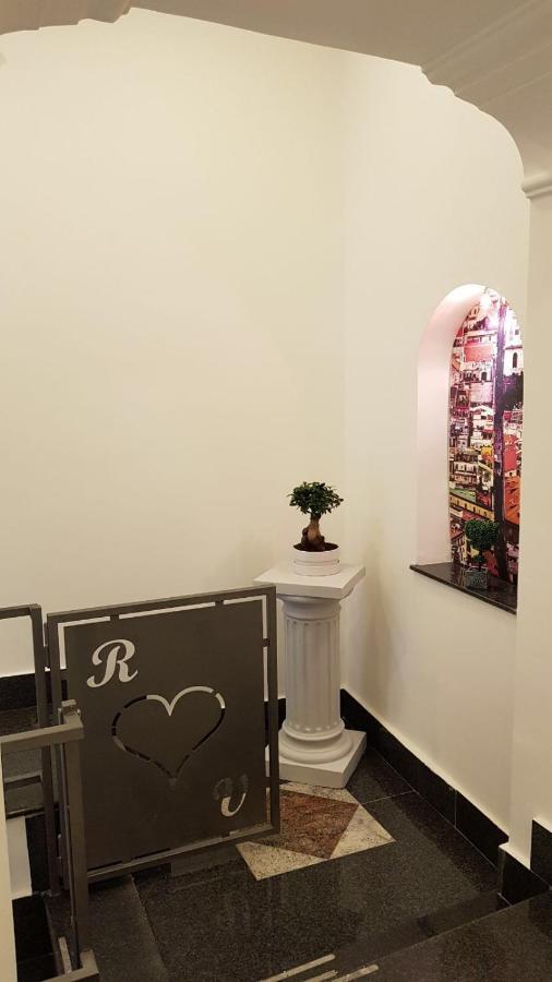 Heart Of Naples Apartment Екстериор снимка